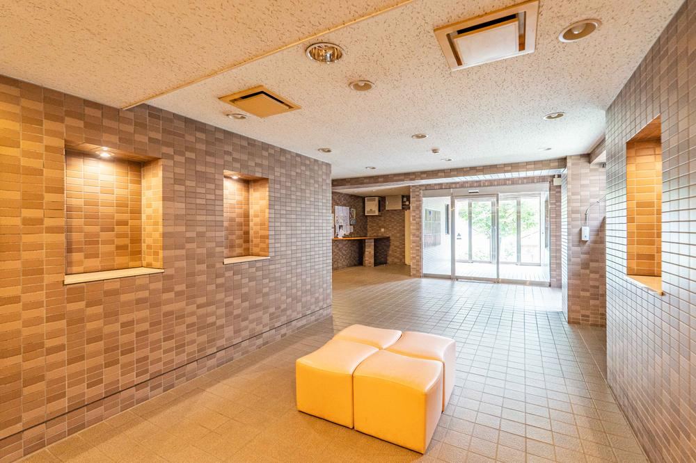 3LDK apartment in Minami Ward, Yokohama, Kanagawa - Photo 1