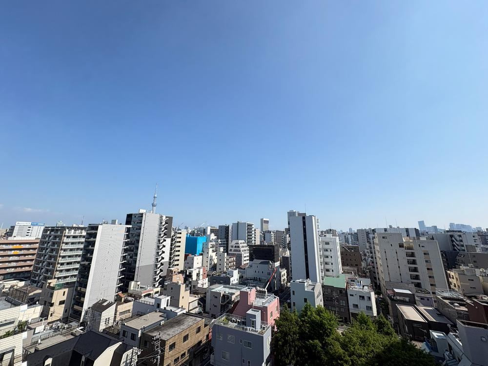 2LDK apartment in Taito Ward, Tokyo - Photo 1