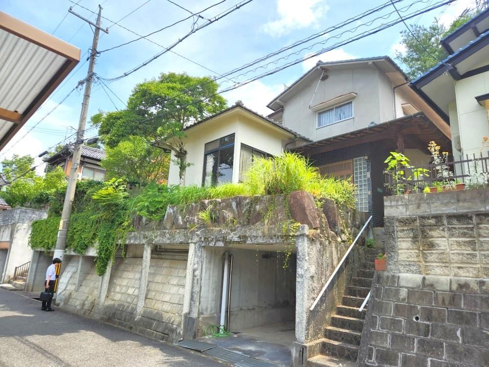 4DK house in Higashi Ward, Hiroshima - Photo 1