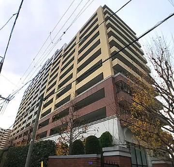 3LDK apartment in Fukushima Ward, Osaka - Photo 1