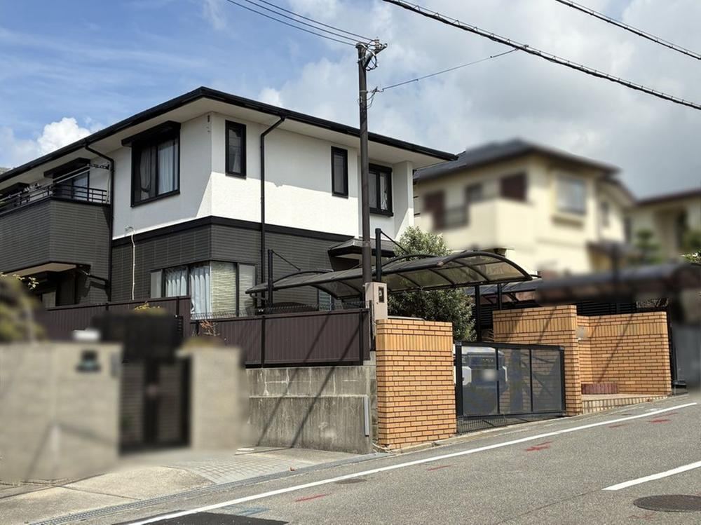 5LDK+S house in Akashi, Hyogo - Photo 1