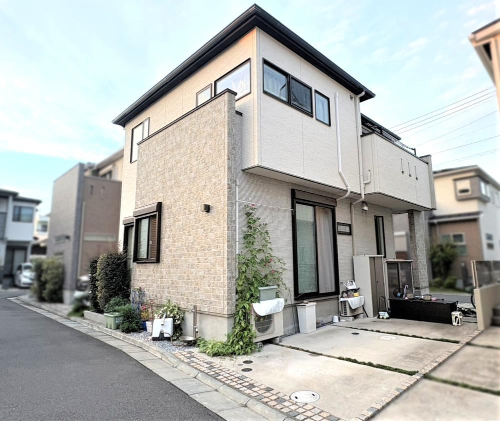 5LDK house in Toda, Saitama - Photo 1