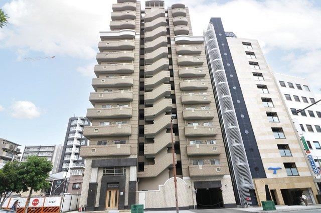 3LDK apartment in Chuo Ward, Osaka - Photo 1