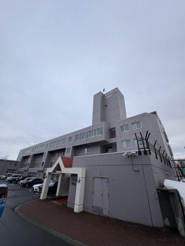 3LDK apartment in Toyohira Ward, Sapporo, Hokkaido - Photo 1