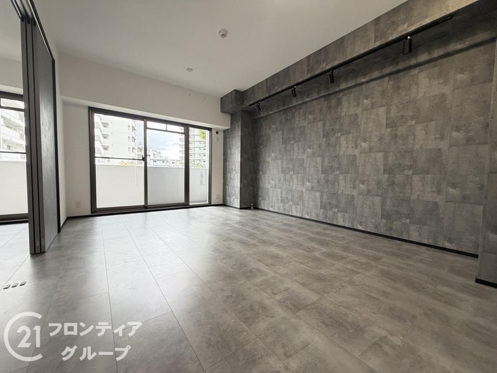 3LDK apartment in Kita Ward, Sakai, Osaka - Photo 1