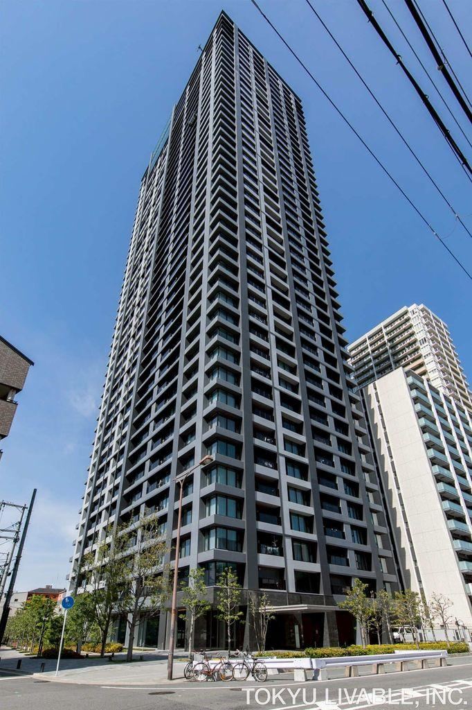 3LDK apartment in Kita Ward, Osaka - Photo 1