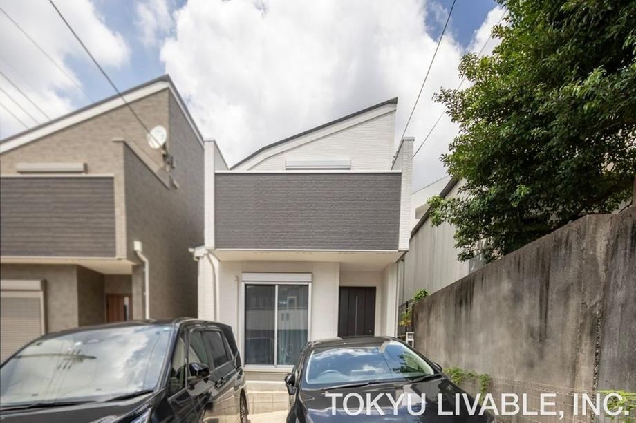 4LDK house in Chikusa Ward, Nagoya, Aichi - Photo 1