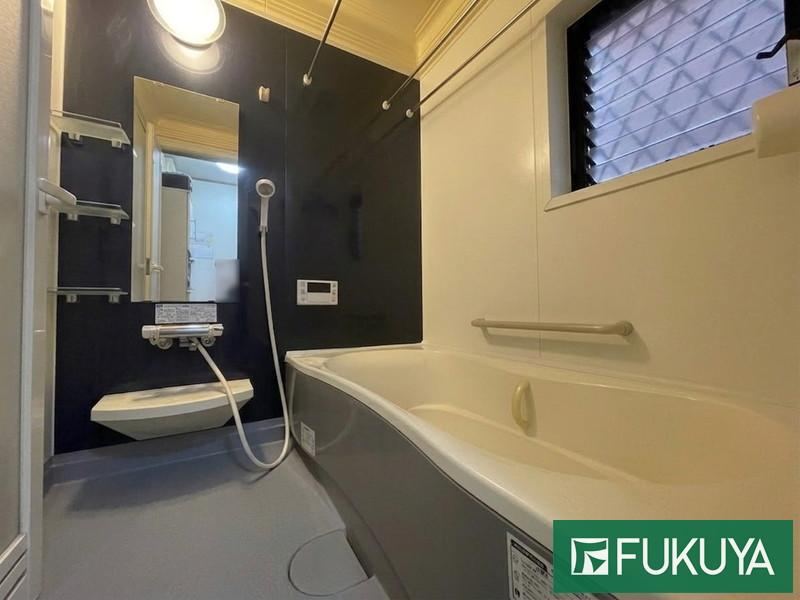 4LDK house in Daito, Osaka - Photo 1