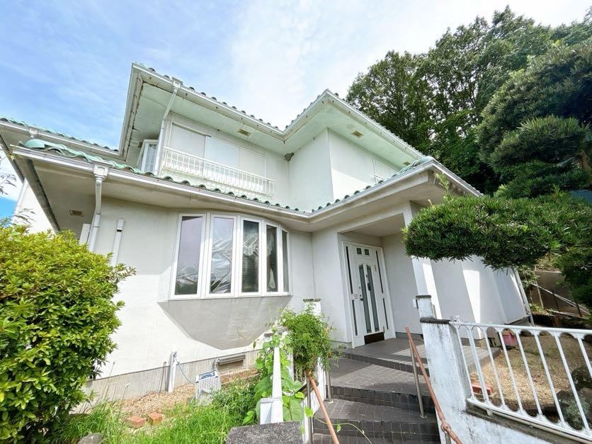 5LDK house in Ikoma, Nara - Photo 1
