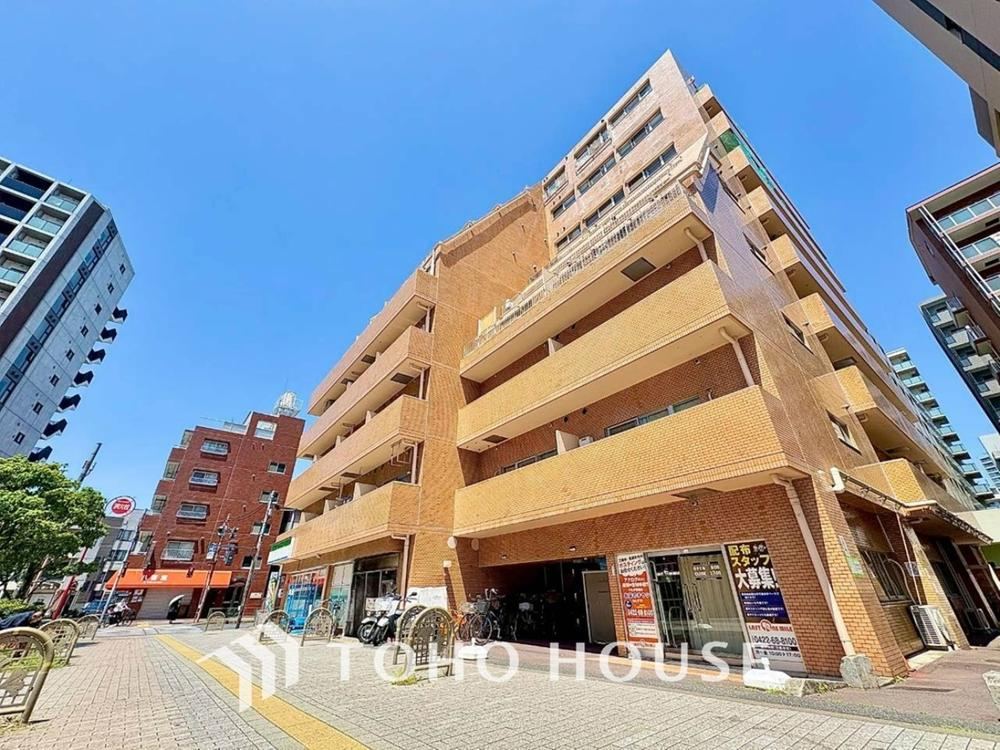 3LDK apartment in Mitaka, Tokyo - Photo 1