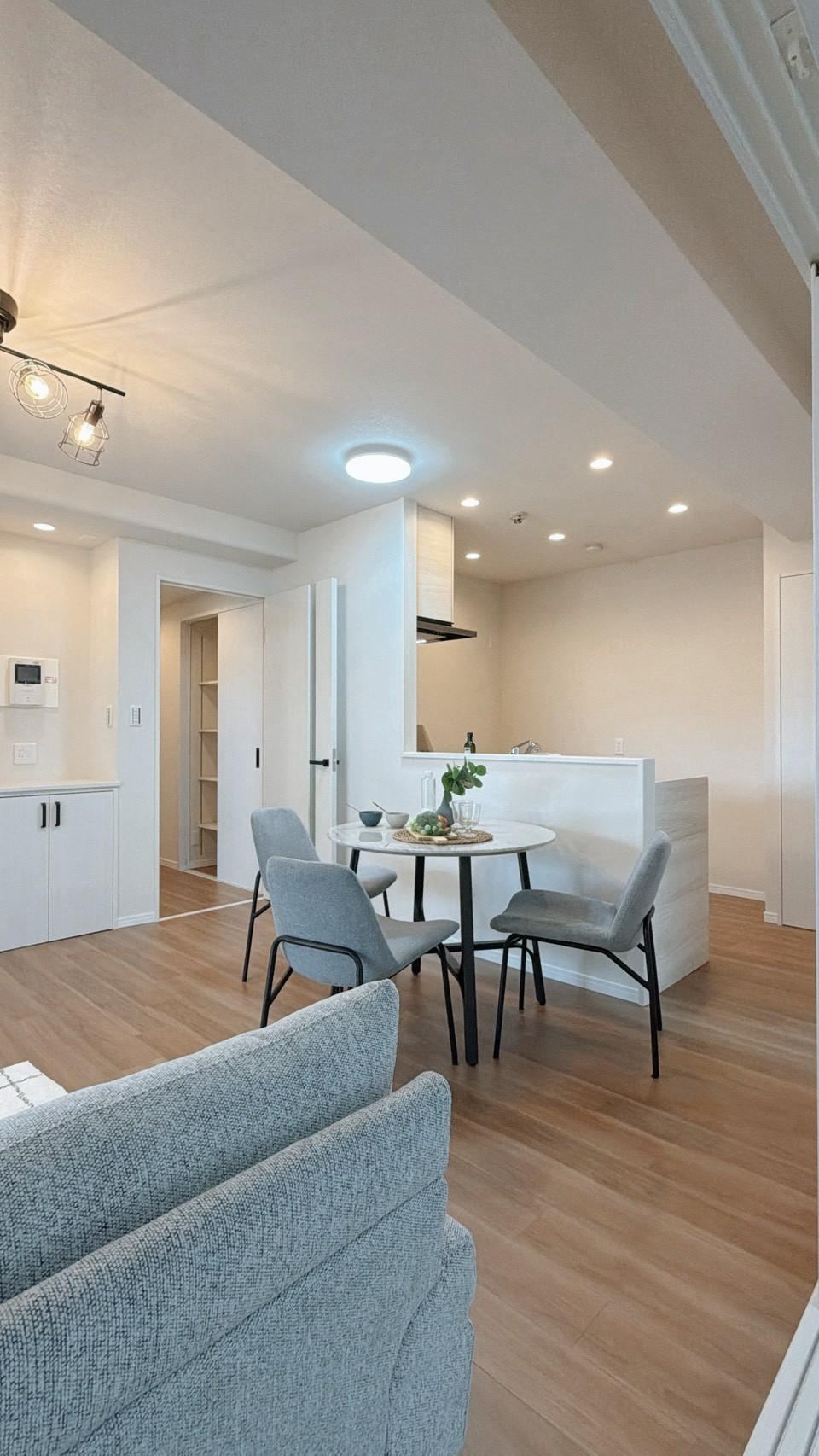 3LDK apartment in Moriguchi, Osaka - Photo 1