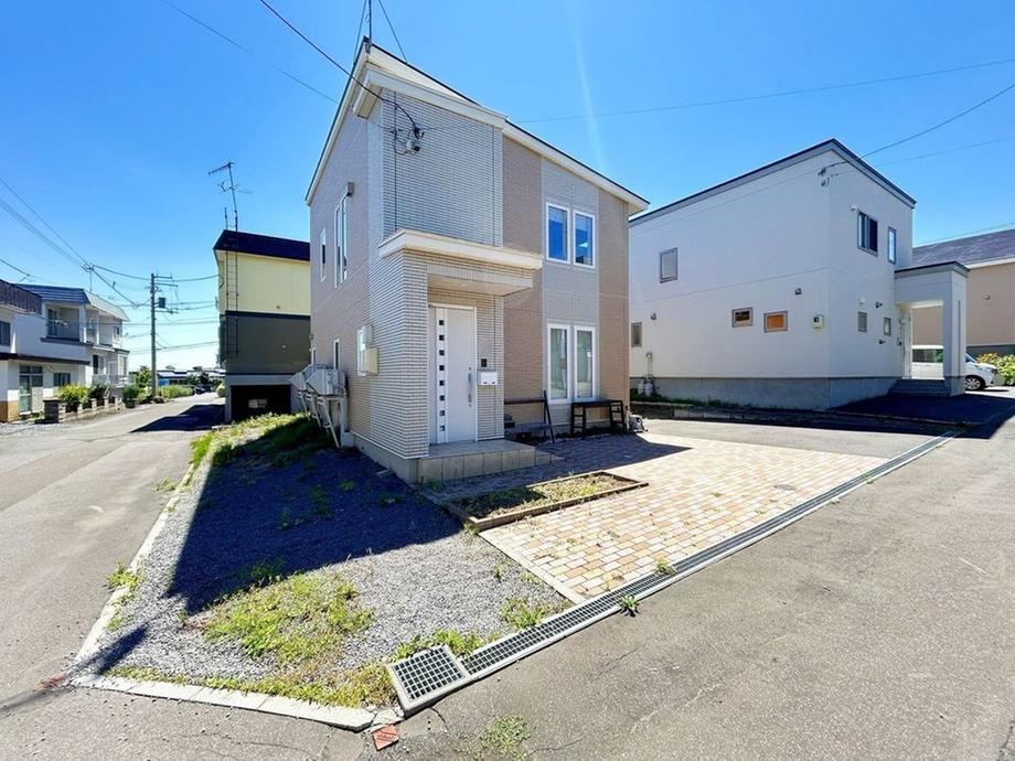 3LDK house in Teine Ward, Sapporo, Hokkaido - Photo 1