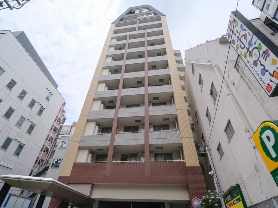 2LDK apartment in Shibuya Ward, Tokyo - Photo 1