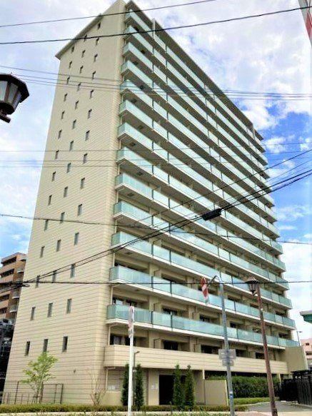 2LDK apartment in Asahi Ward, Osaka - Photo 1