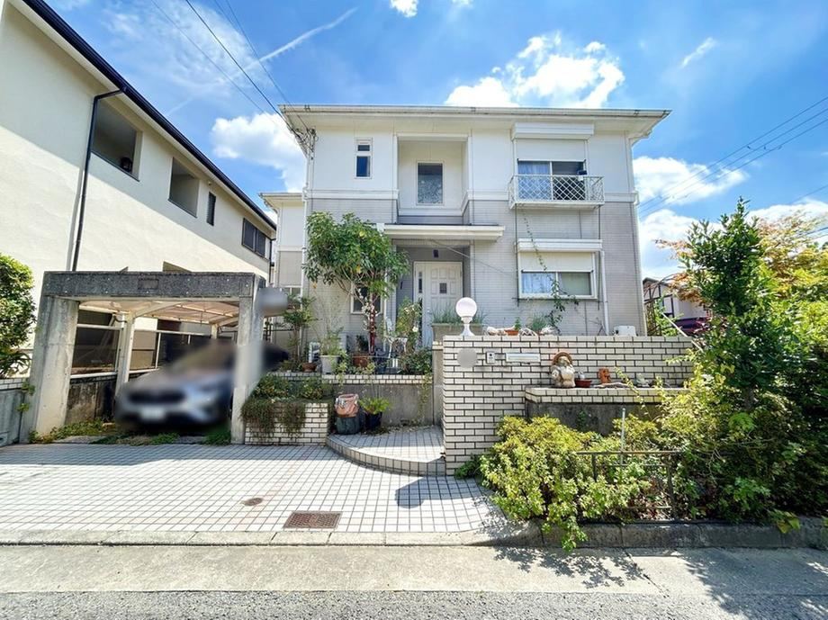 5LDK+S house in Nishinomiya, Hyogo - Photo 1