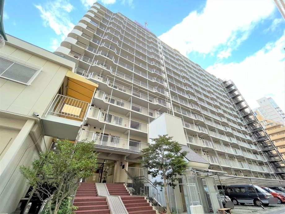 3LDK apartment in Hyogo Ward, Kobe, Hyogo - Photo 1