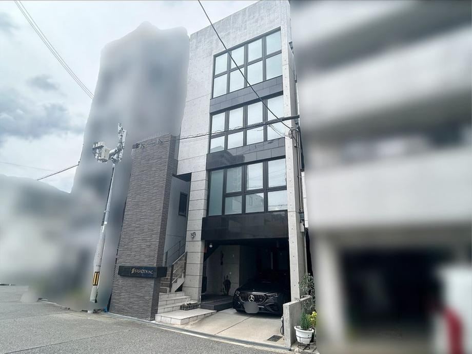 5LDK house in Fukushima Ward, Osaka - Photo 1