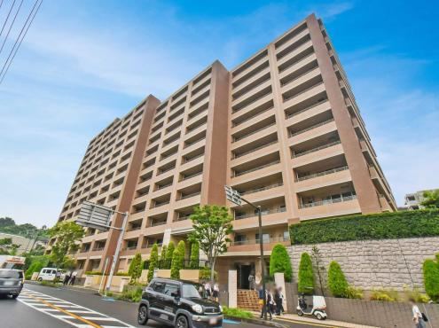 3LDK apartment in Asao Ward, Kawasaki, Kanagawa - Photo 1