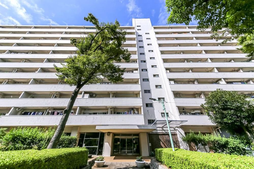 1LDK apartment in Koto Ward, Tokyo - Photo 1