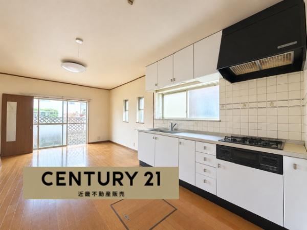 4LDK house in Koryo, Kitakatsuragi District, Nara - Photo 1