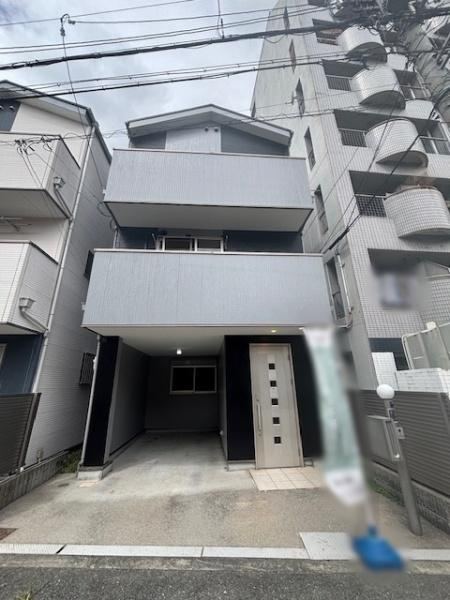 3LDK+S house in Higashisumiyoshi Ward, Osaka - Photo 1