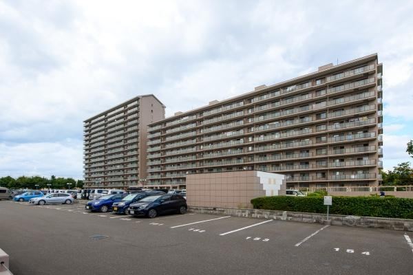 4LDK apartment in Teine Ward, Sapporo, Hokkaido - Photo 1