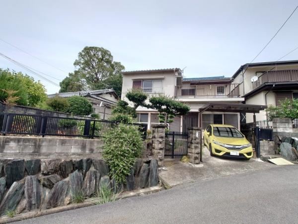 7DK house in Wakayama, Wakayama - Photo 1