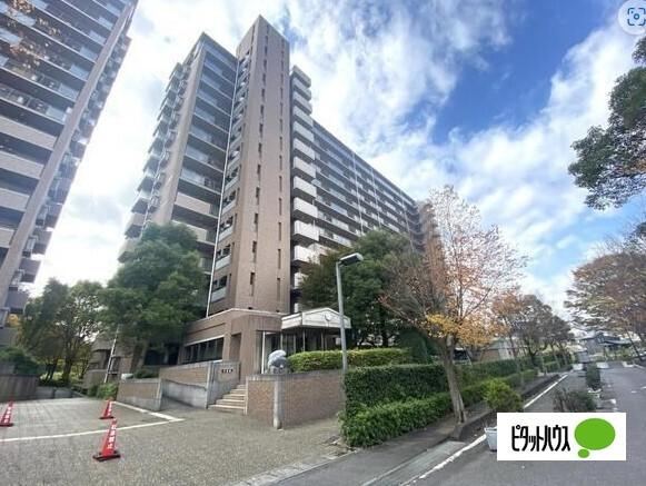 3LDK apartment in Toride, Ibaraki - Photo 1