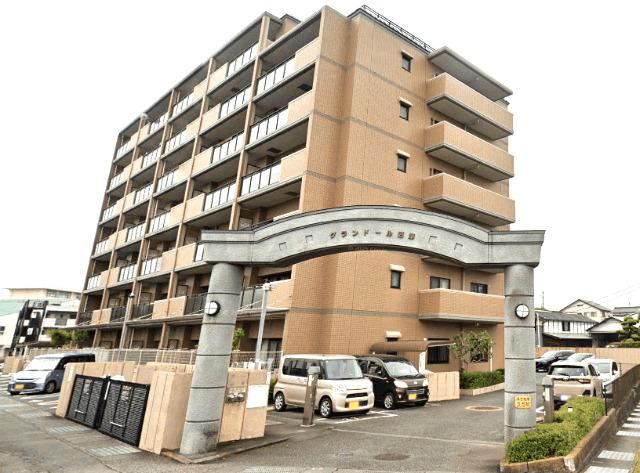 3LDK apartment in Numazu, Shizuoka - Photo 1