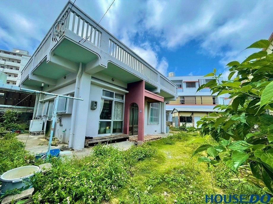 3LDK house in Ginowan, Okinawa - Photo 1