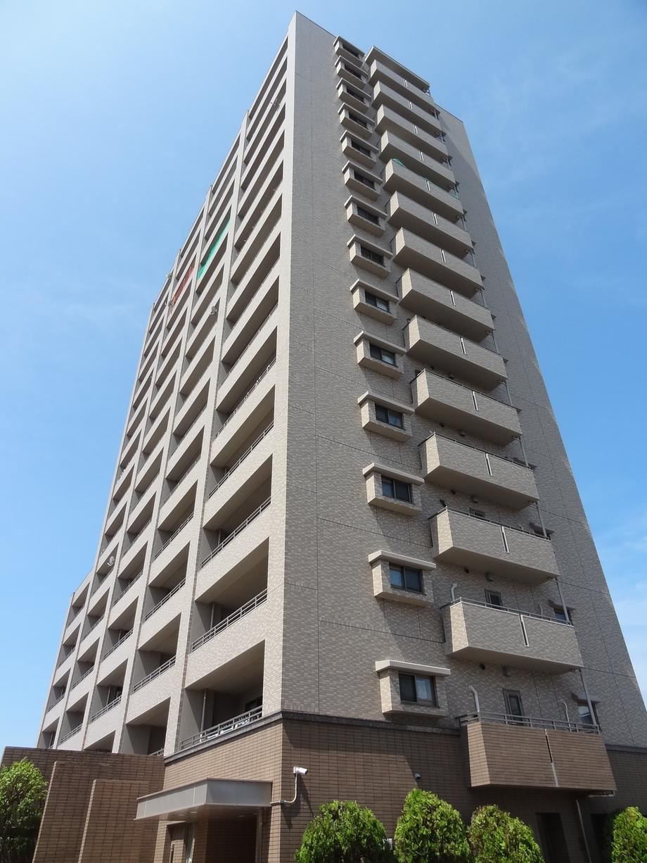 3LDK apartment in Matsue, Shimane - Photo 1