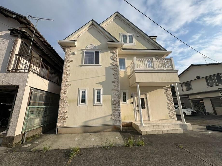 6LDK house in Numazu, Shizuoka - Photo 1