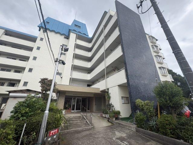3LDK apartment in Narashino, Chiba - Photo 1