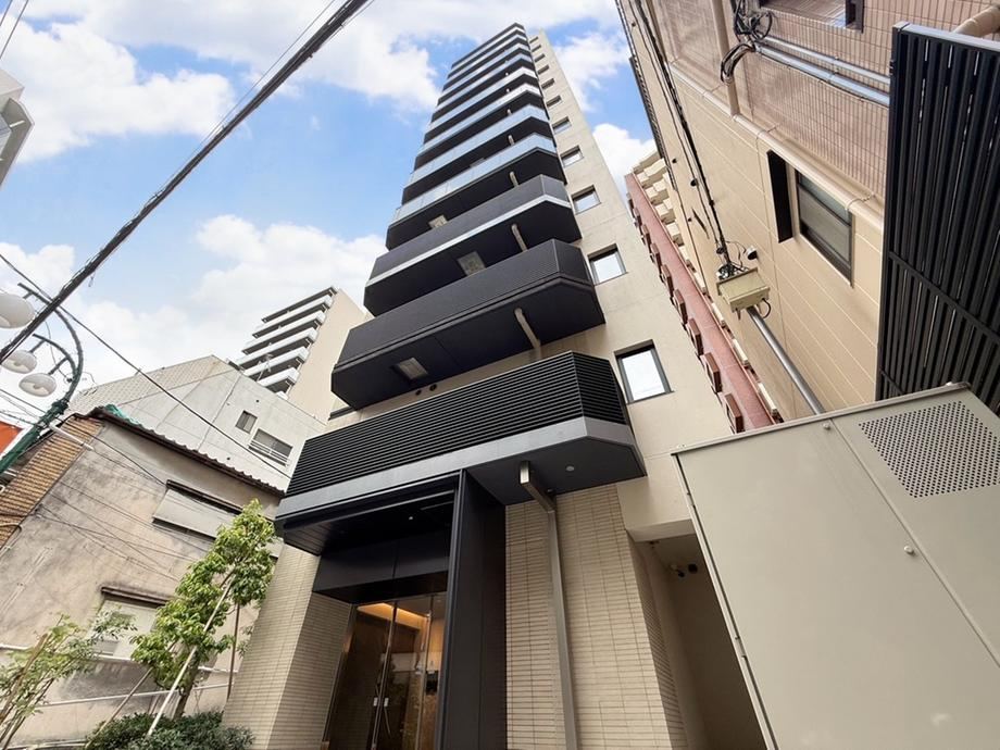 1LDK apartment in Shinjuku Ward, Tokyo - Photo 1