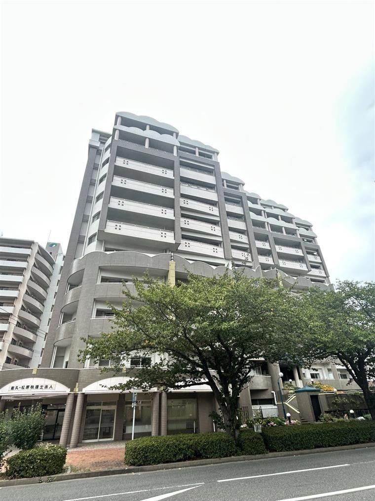 3LDK apartment in Yahatahigashi Ward, Kitakyushu, Fukuoka - Photo 1