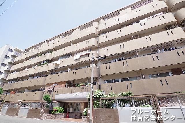 1LDK apartment in Sumiyoshi Ward, Osaka - Photo 1