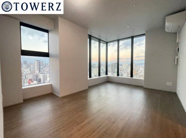 3LDK apartment in Nishi Ward, Osaka - Photo 1
