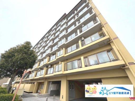 3LDK apartment in Himeji, Hyogo - Photo 1