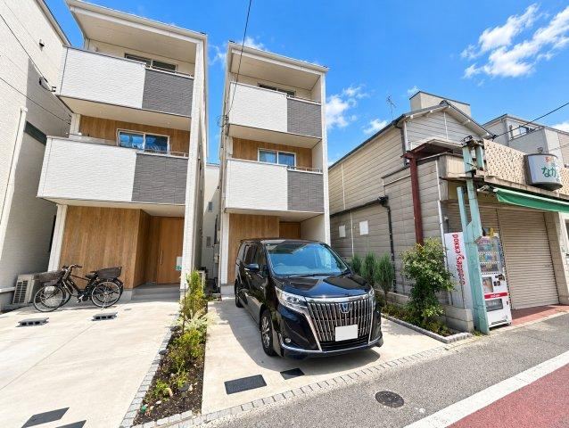 3LDK+S house in Edogawa Ward, Tokyo - Photo 1
