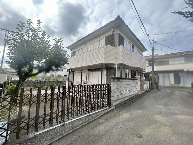 6DK house in Akishima, Tokyo - Photo 1
