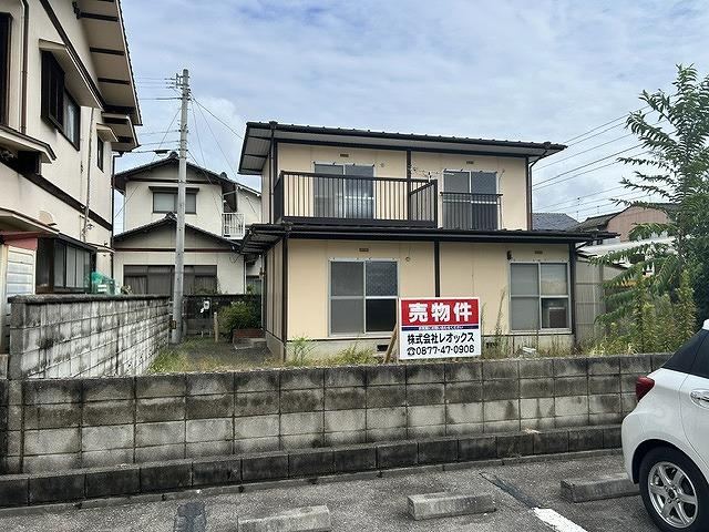 3DK house in Takamatsu, Kagawa - Photo 1