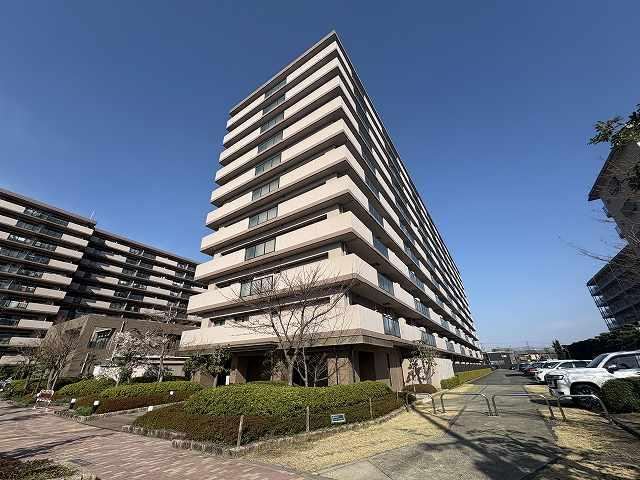 3LDK apartment in Ukyo Ward, Kyoto - Photo 1