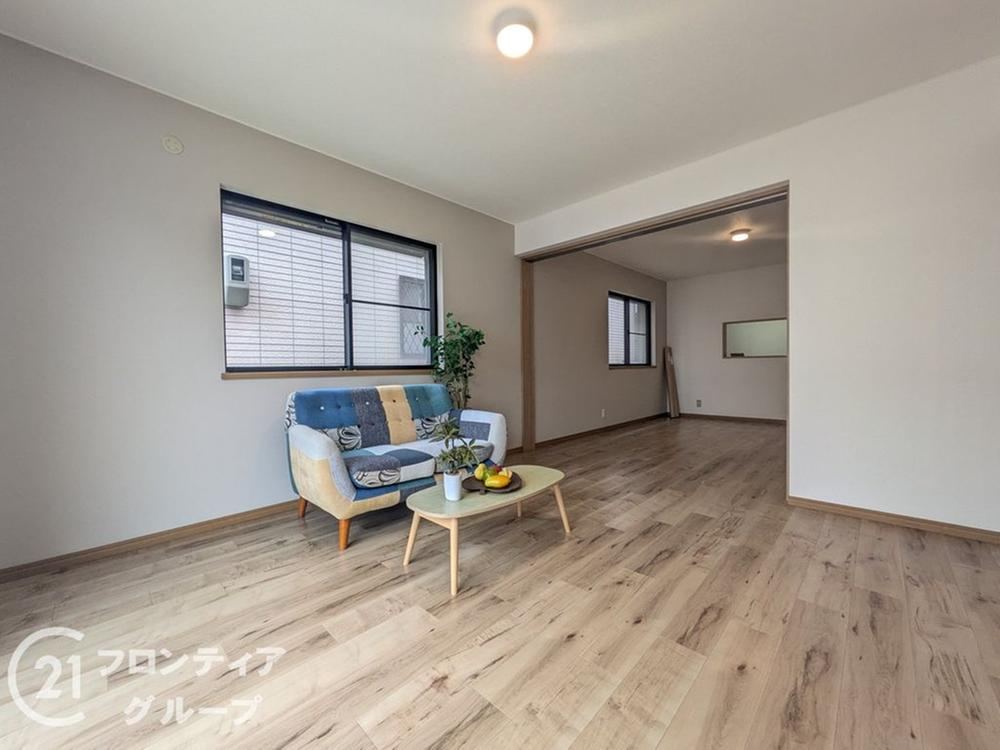 4LDK house in Higashinada Ward, Kobe, Hyogo - Photo 1
