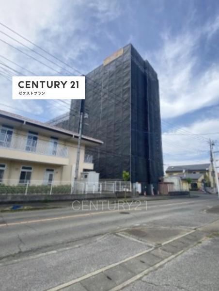 2LDK+S apartment in Ota, Gunma - Photo 1