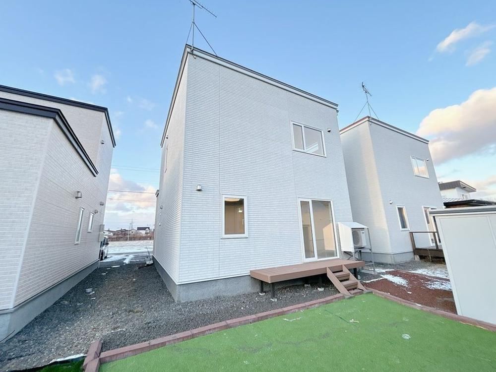 4LDK house in Tomakomai, Hokkaido - Photo 1