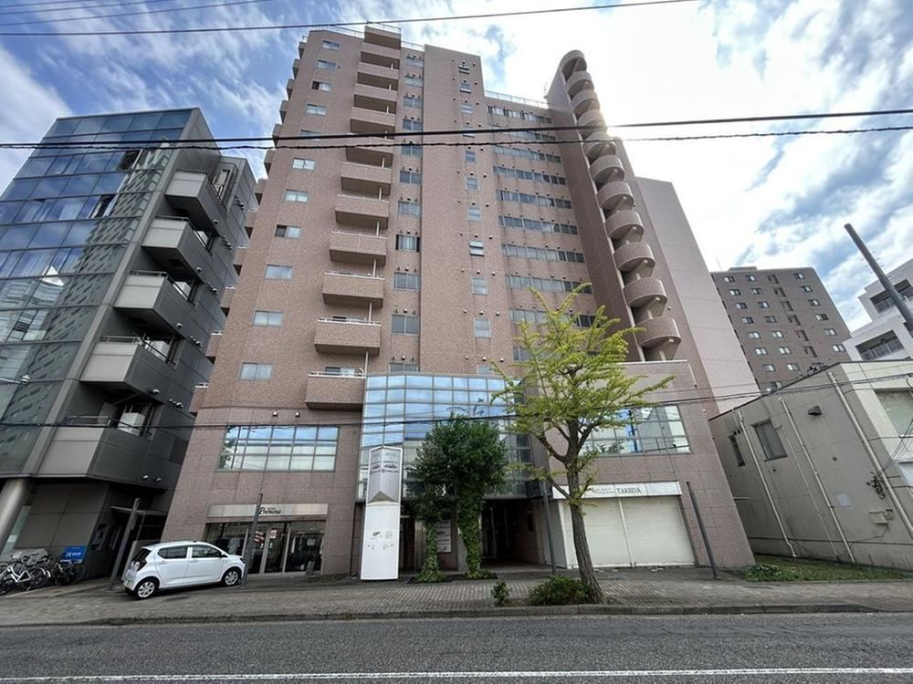 2LDK apartment in Chuo Ward, Niigata - Photo 1