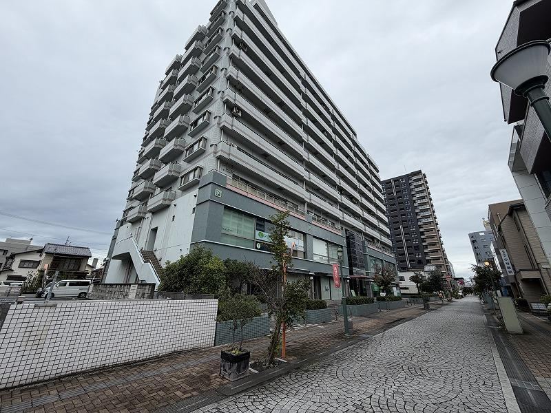 4LDK apartment in Takasaki, Gunma - Photo 1