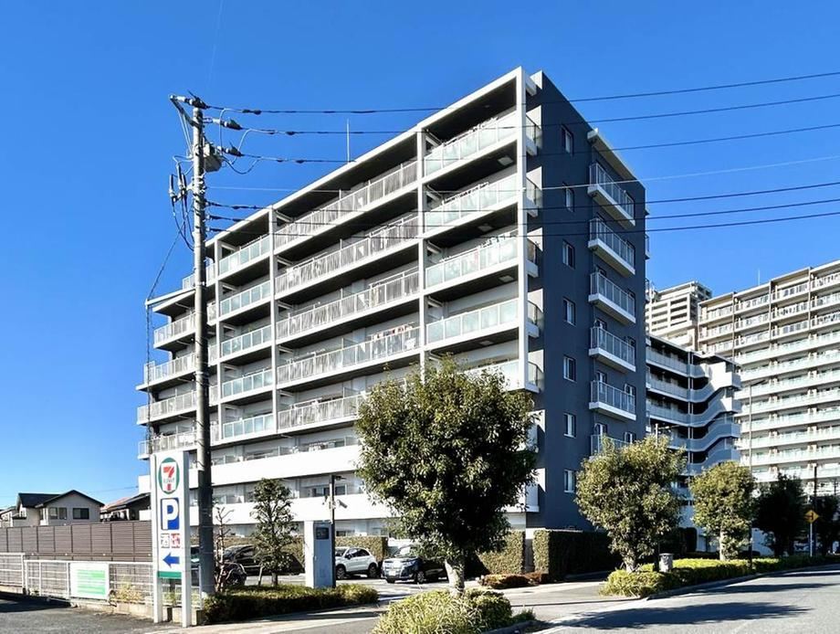 3LDK apartment in Kashiwa, Chiba - Photo 1