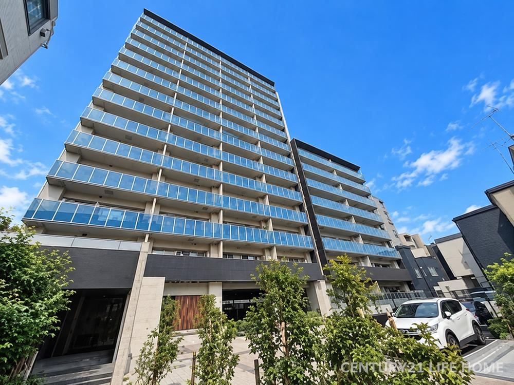 3LDK apartment in Saiwai Ward, Kawasaki, Kanagawa - Photo 1