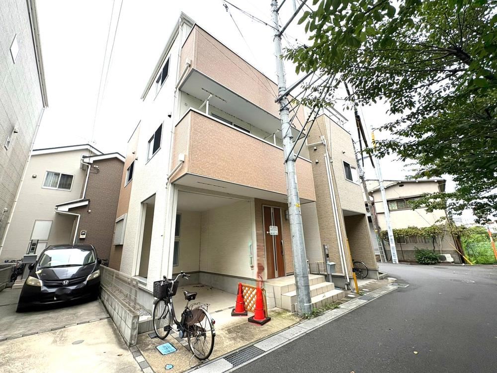 3LDK house in Kawaguchi, Saitama - Photo 1